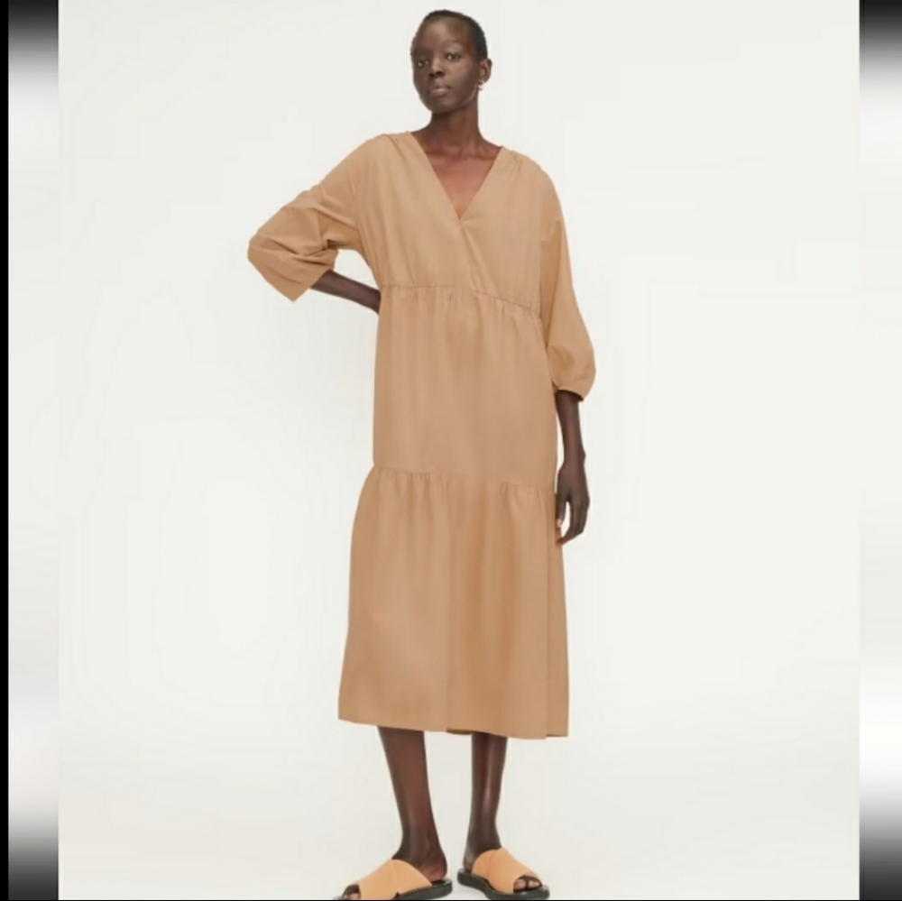 NWT Everlane The Poplin Tiered Dress. Tan/light brown. Maxi dress. Oversized S.